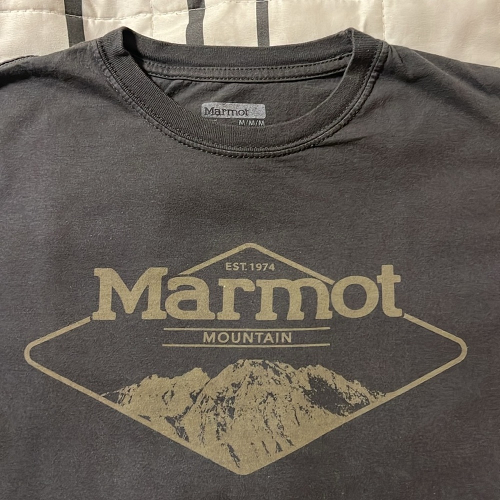 Marmot T-Shirt - Picture 2 of 3